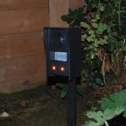 Mega Sonic Vossenverjager - Licht & Geluid 9 Mega Sonic Vossenverjager - Licht & Geluid -Plant Zorg Winkel 1657721600 4 600